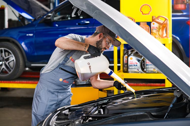 Oleje Shell Helix – wybierane przez mechaników, nagradzane przez klientów